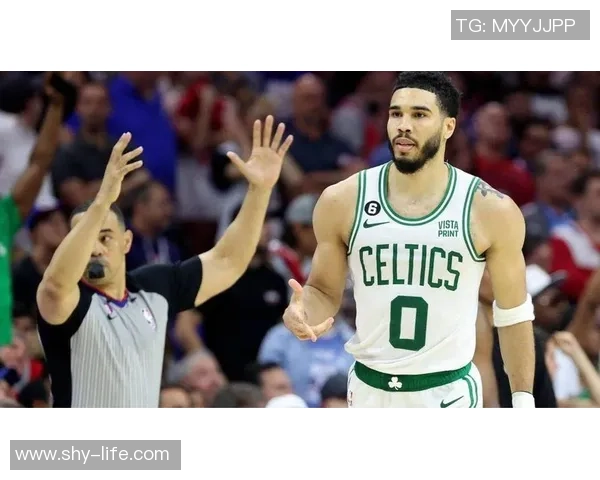 公牛与凯尔特人第六场激战回顾球员表现与战术分析全景呈现